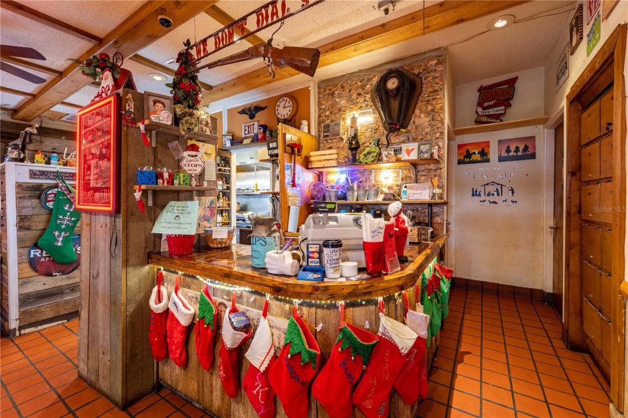 302 S Center Street, Pierson, FL 32180 Photo