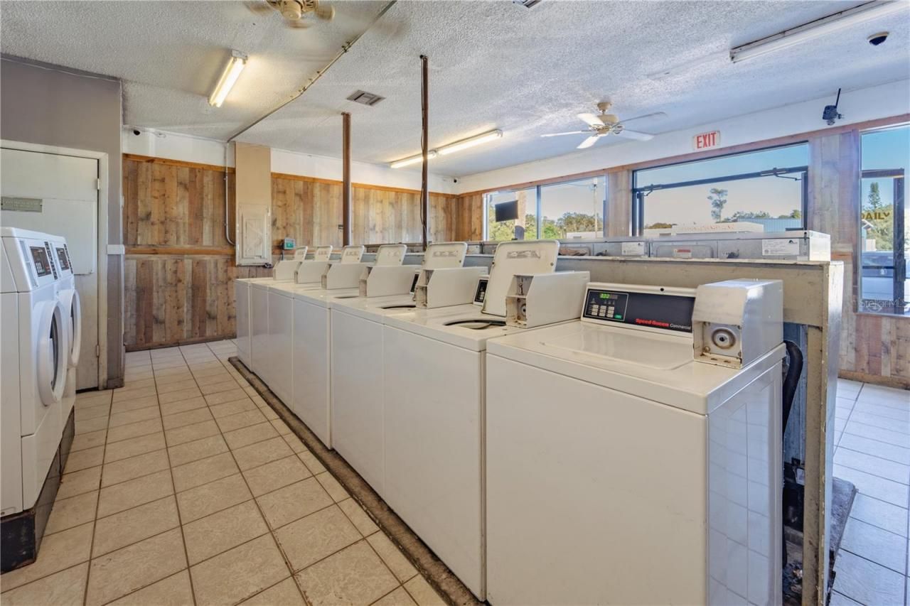 302 S Center Street, Pierson, FL 32180 Photo