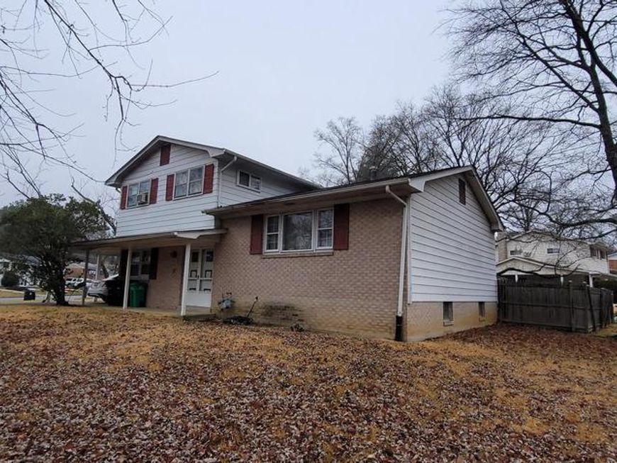 4605 Sharon Road, Temple Hills, MD 20748 Main Photo