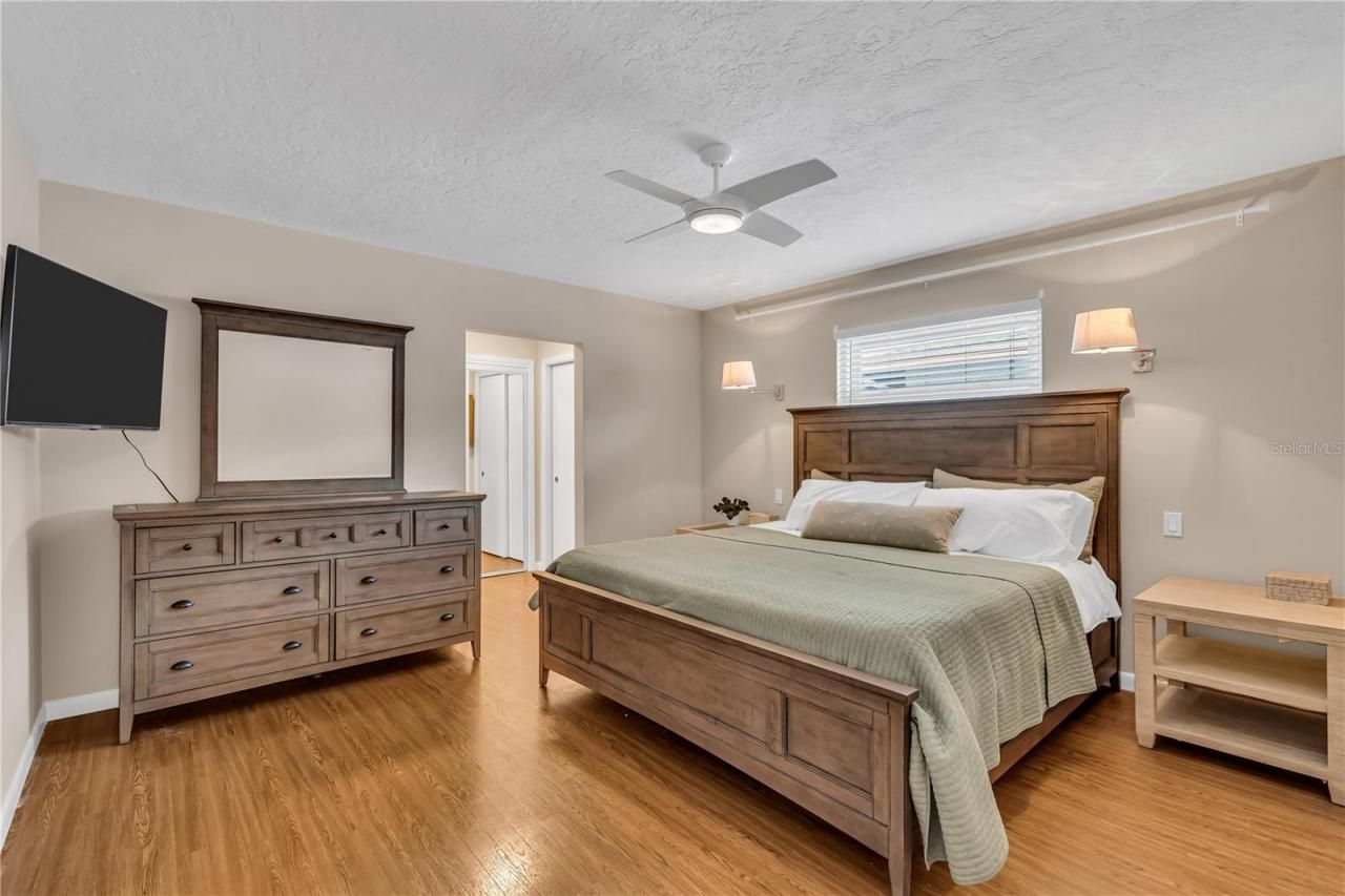 2449 Breakwater Circle, Sarasota, FL 34231 Photo