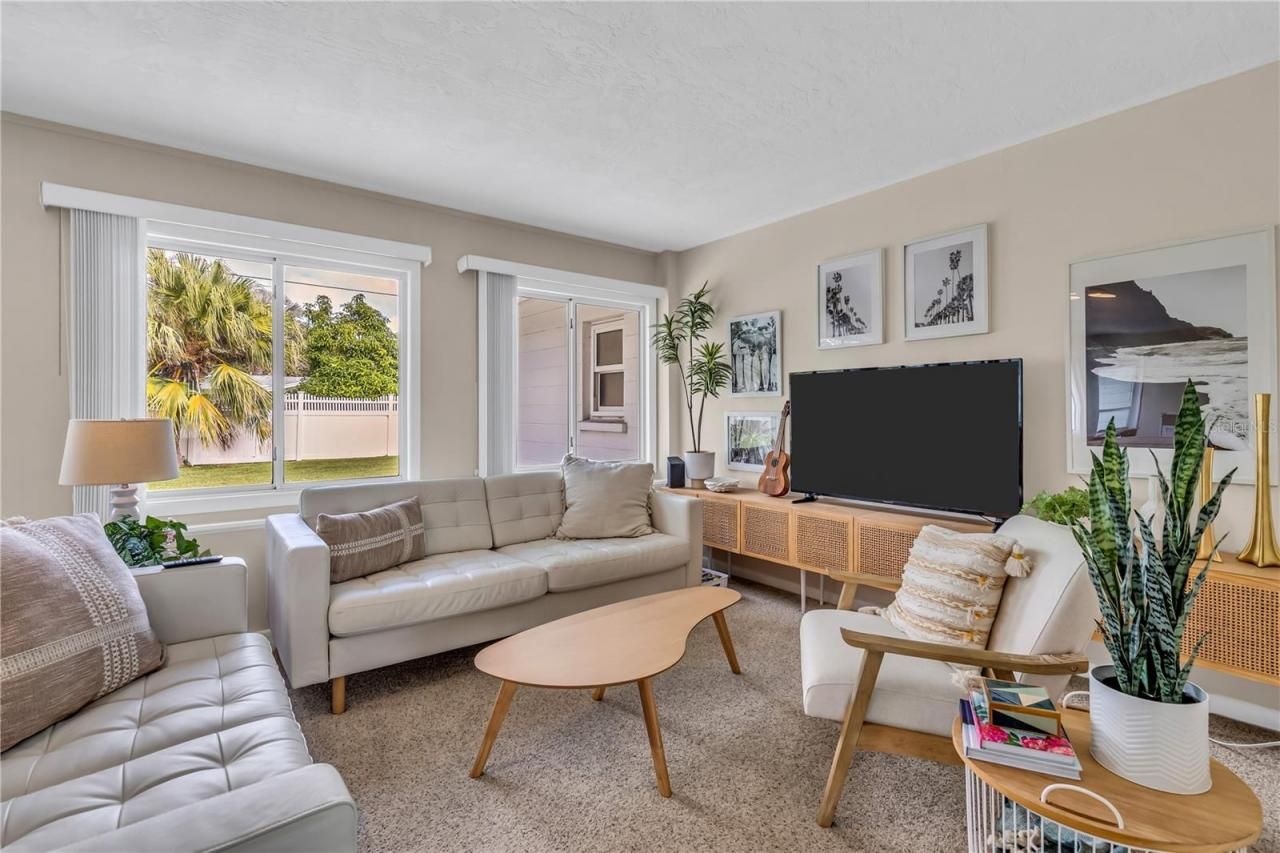 2449 Breakwater Circle, Sarasota, FL 34231 Photo