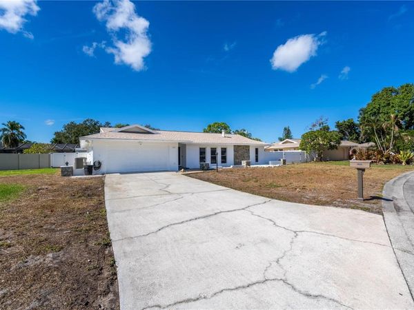 1212 63RD STREET NW, BRADENTON, FL 34209