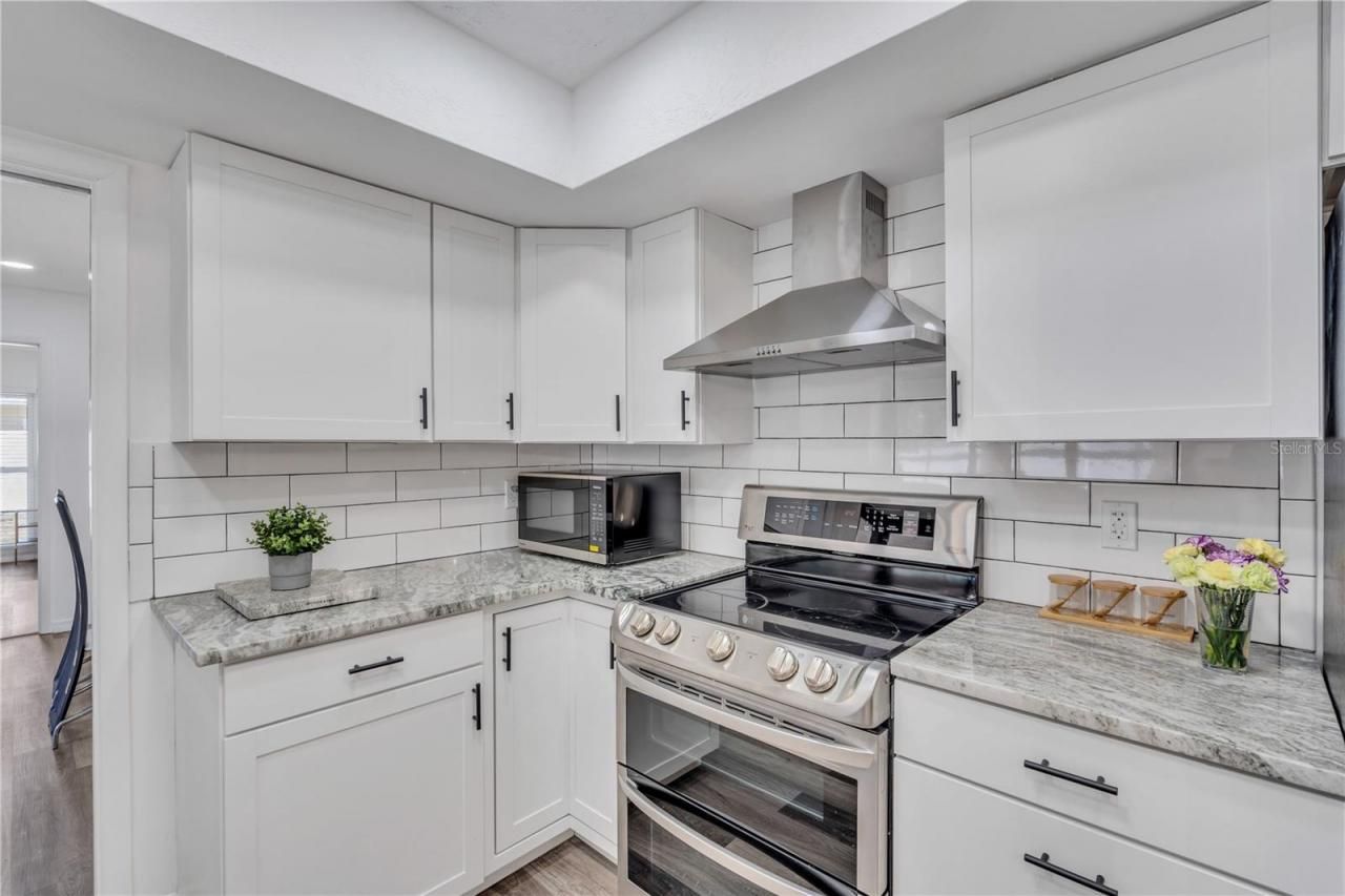 1212 63rd Street Nw, Bradenton, FL 34209 Photo