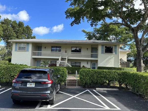 5 Westgate Lane, Unit D, Boynton Beach, FL 33436