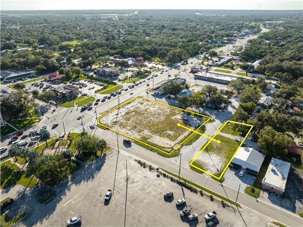 10 W Hickpochee Ave, Labelle, FL 33935 Photo