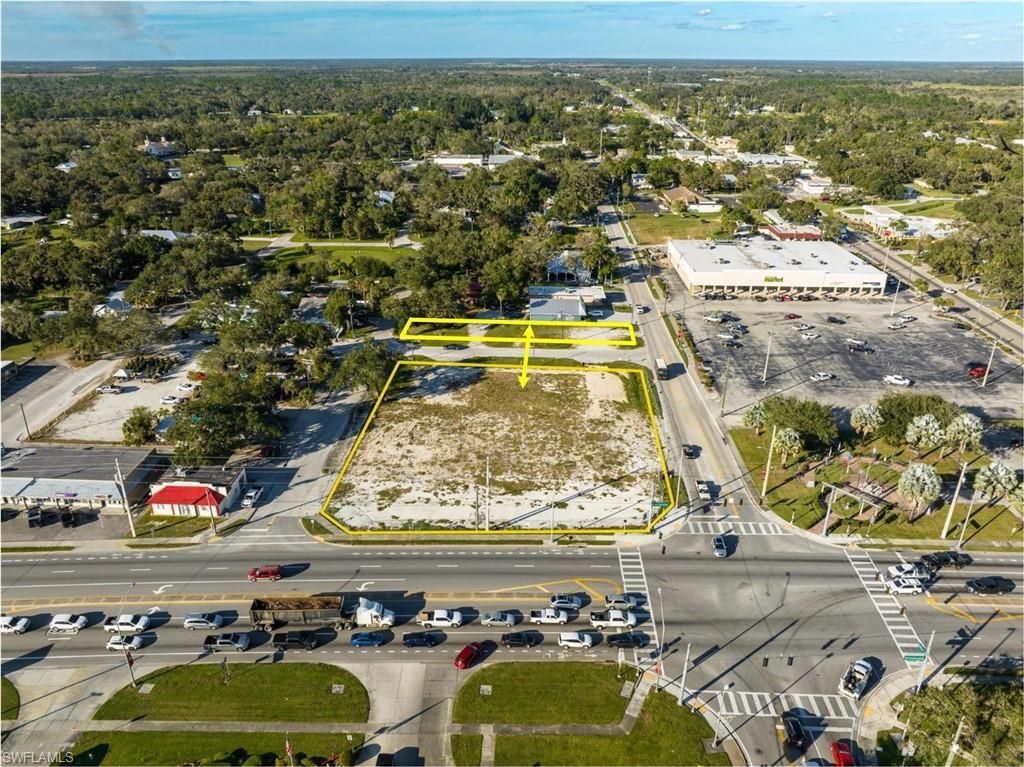 10 W Hickpochee Ave, Labelle, FL 33935 Photo