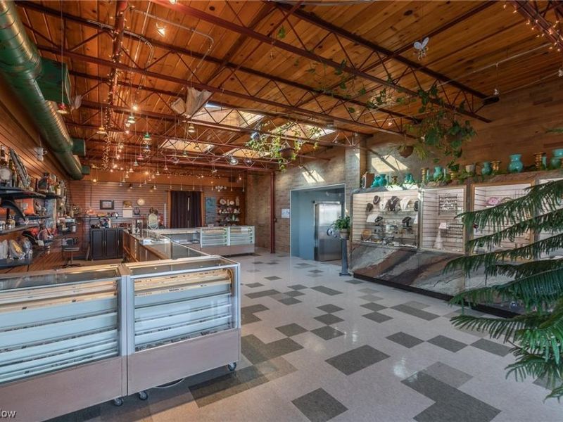 26000 Chardon Road, Richmond Heights, OH 44143 Photo 13