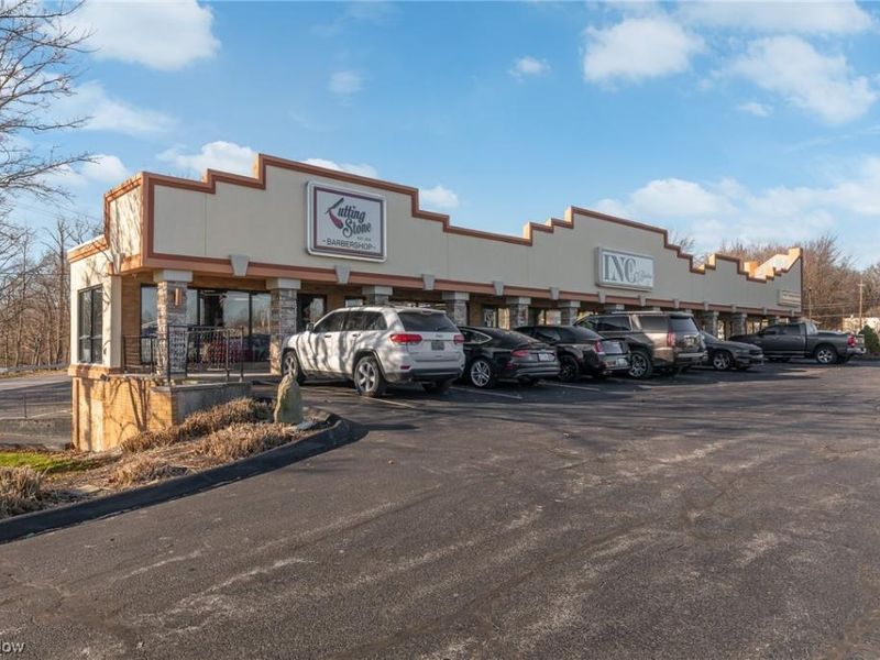 26000 Chardon Road, Richmond Heights, OH 44143 Photo 3