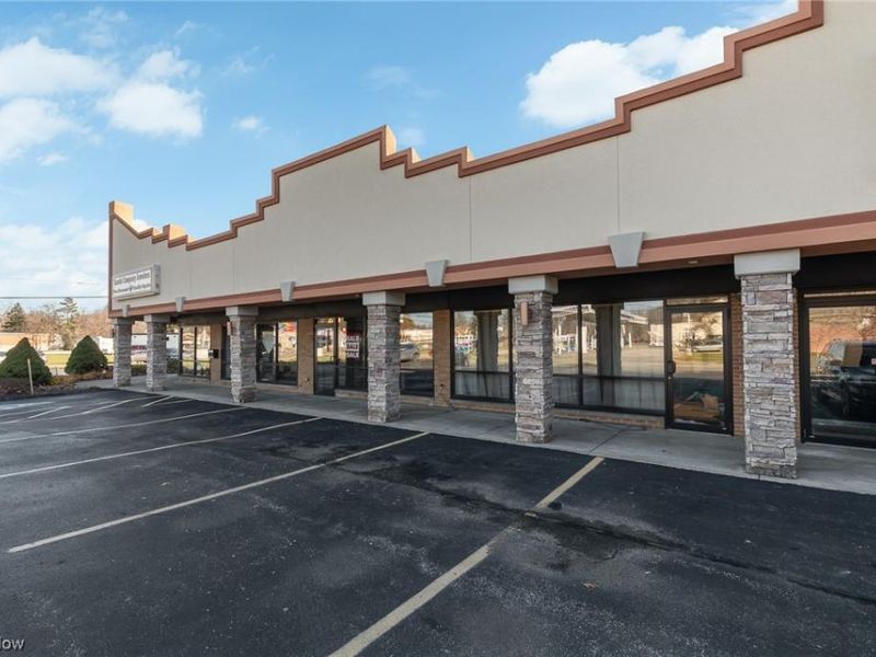 26000 Chardon Road, Richmond Heights, OH 44143 Photo 4