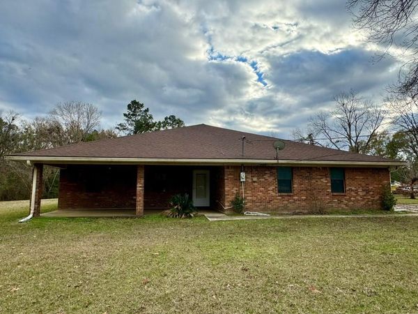 108 Broadmoor Dr., Natchez, MS 39120