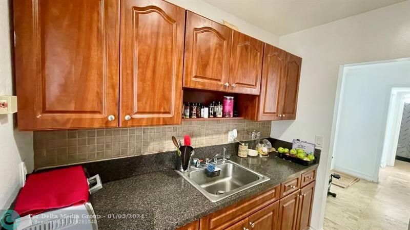 2008 Jackson Street, Unit D5, Hollywood, FL 33020 Photo