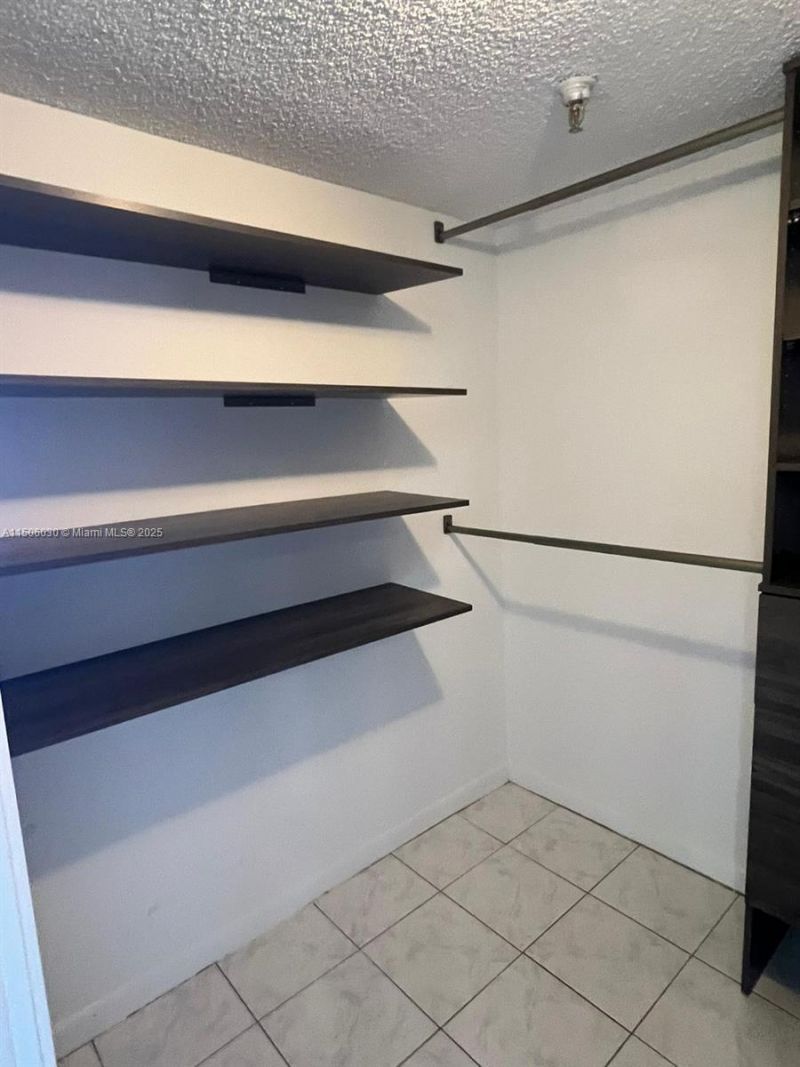 290 174th St, Unit 702, Sunny Isles Beach, FL 33160 Photo