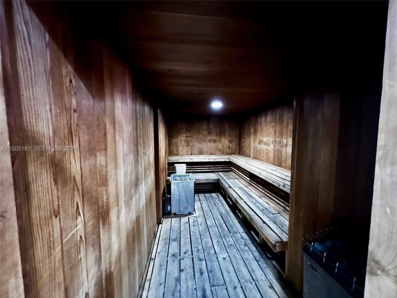 19201 Collins Av, Unit 432, Sunny Isles Beach, FL 33160 Photo