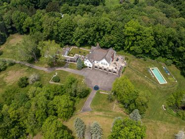 10 Sunny Ridge, Washington, CT 06793