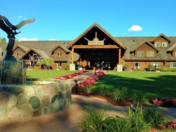 126 Long Drive, Lewiston, MI 49756