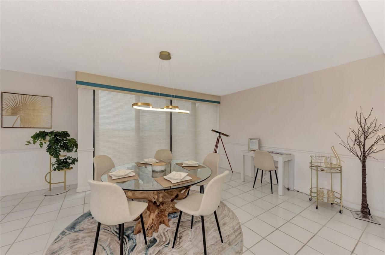 4900 Ocean Boulevard, Unit 501, Sarasota, FL 34242 Photo