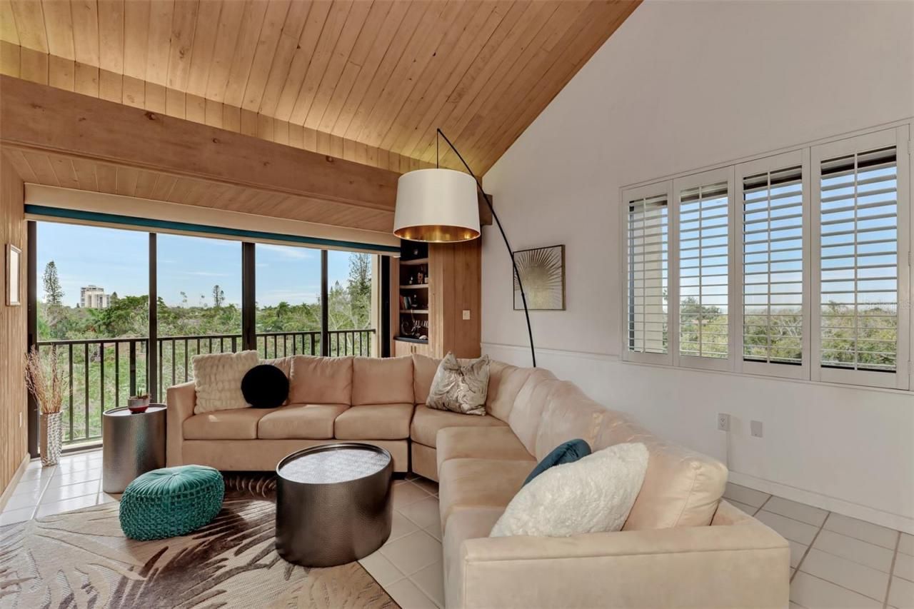 4900 Ocean Boulevard, Unit 501, Sarasota, FL 34242 Photo