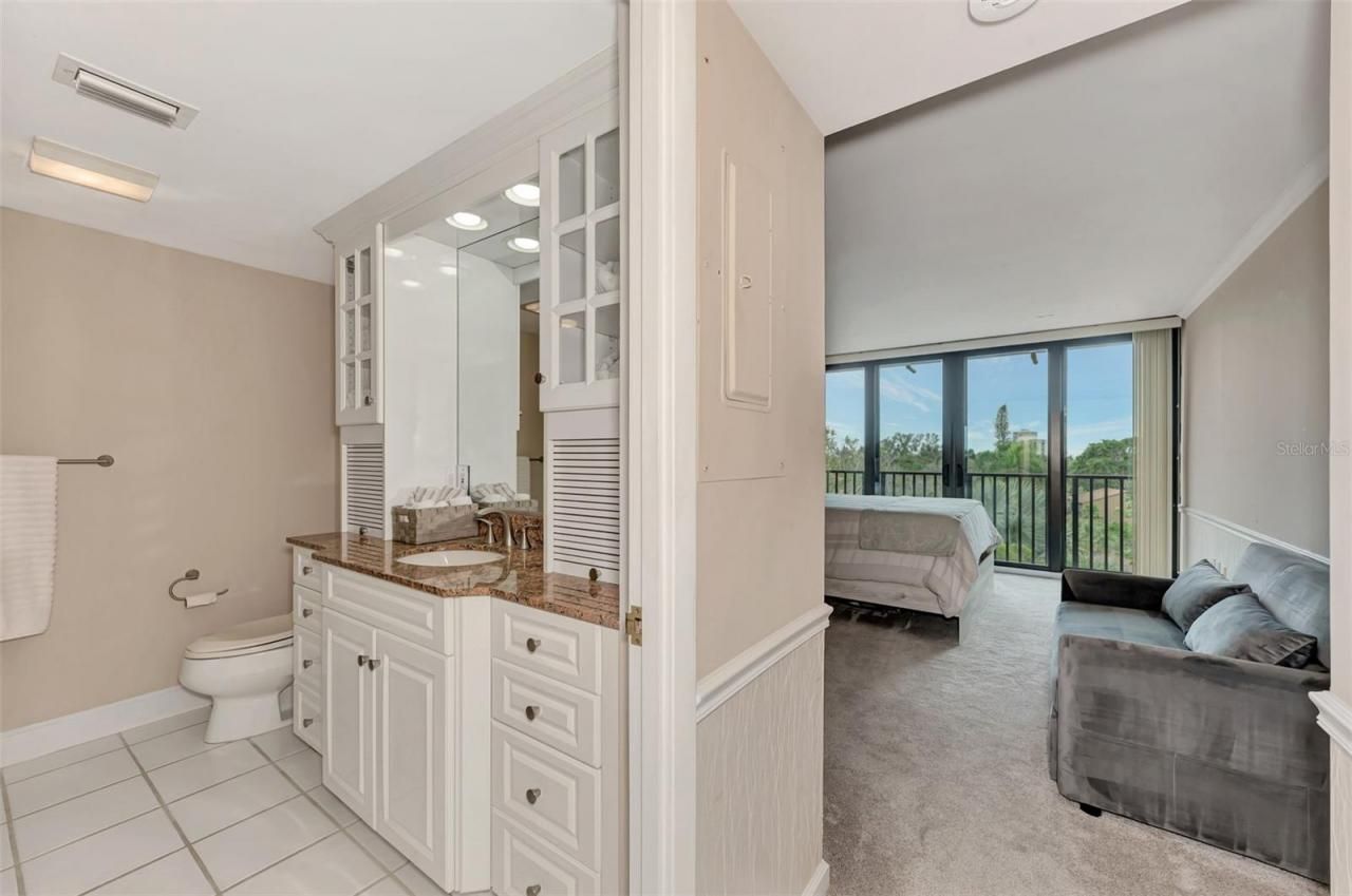 4900 Ocean Boulevard, Unit 501, Sarasota, FL 34242 Photo