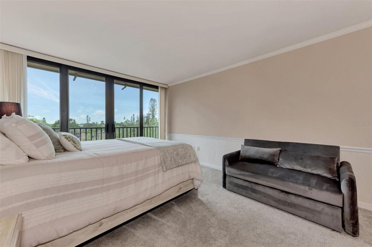 4900 Ocean Boulevard, Unit 501, Sarasota, FL 34242 Photo