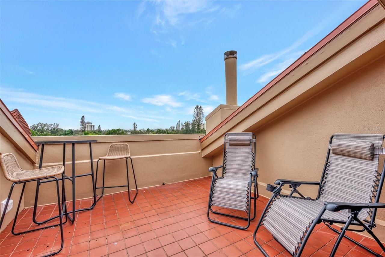 4900 Ocean Boulevard, Unit 501, Sarasota, FL 34242 Photo