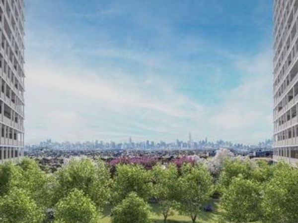 131-02B 40th Road, Unit 8P, Flushing, NY 11354