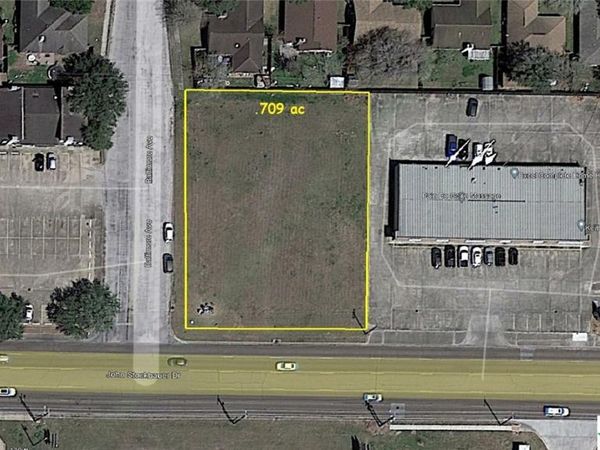 3808 John Stockbauer Drive, Victoria, TX 77904