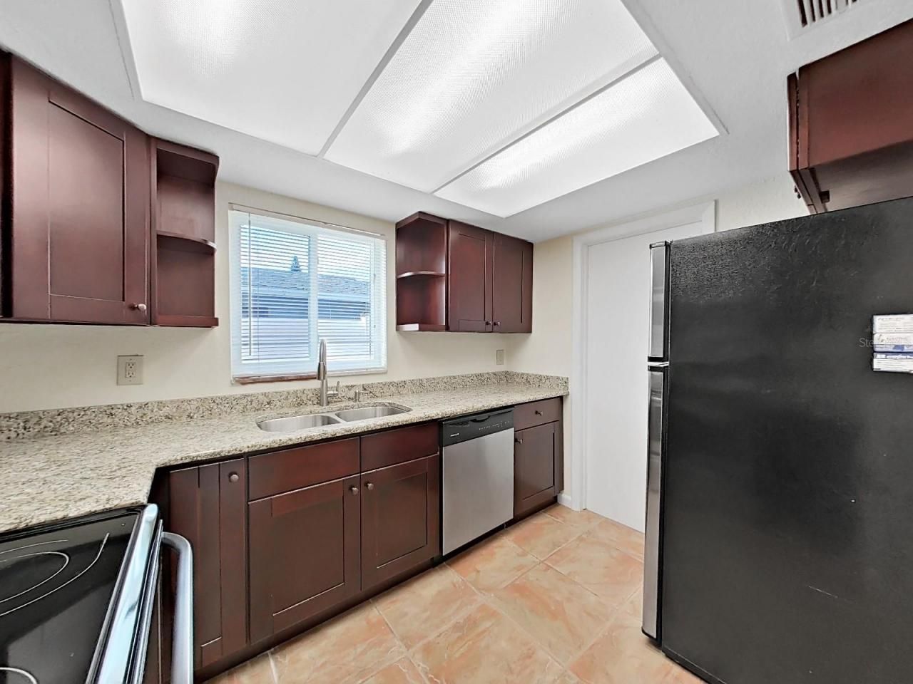 1750 Montana Avenue Ne, Saint Petersburg, FL 33703 Photo