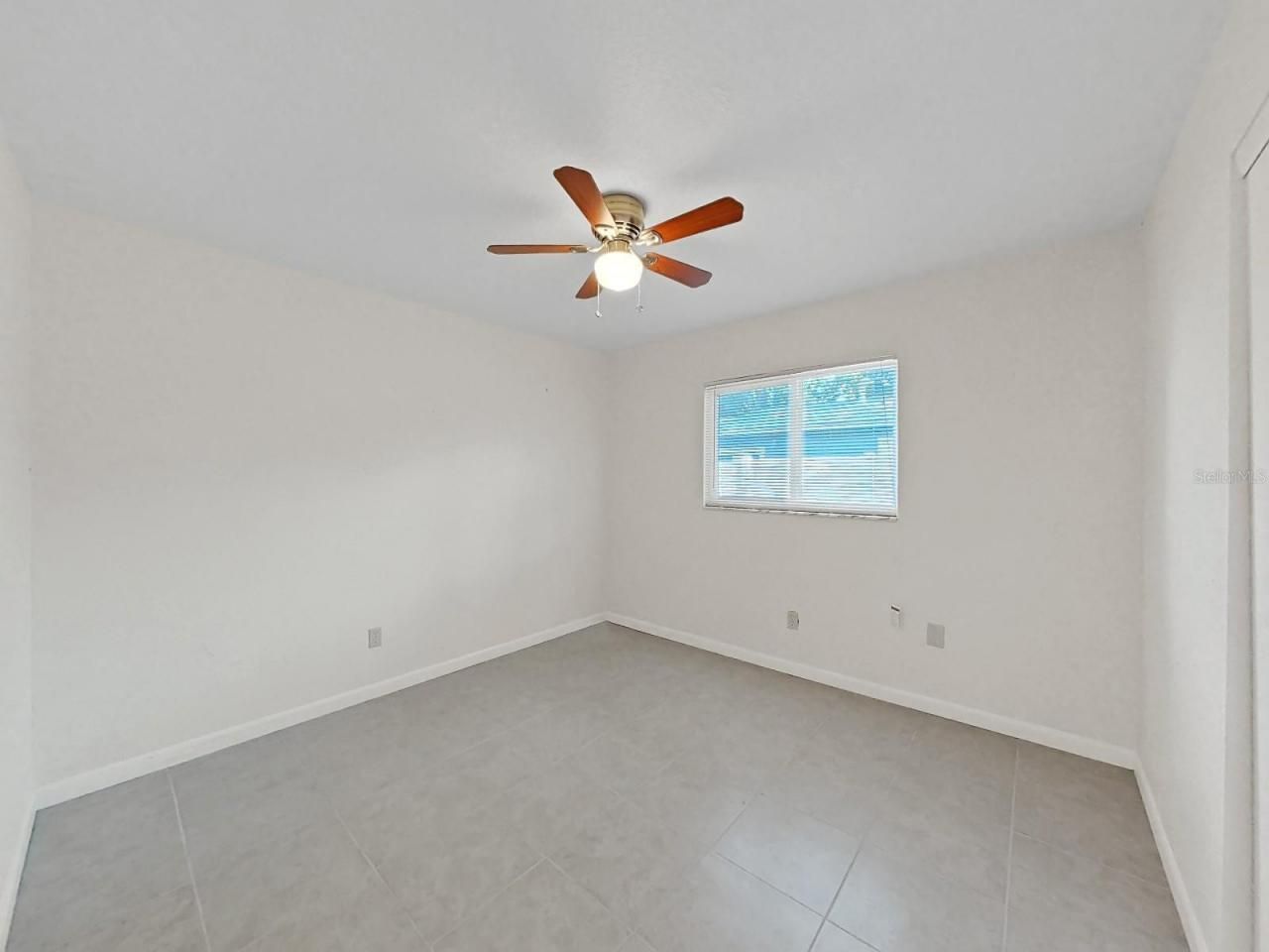 1750 Montana Avenue Ne, Saint Petersburg, FL 33703 Photo