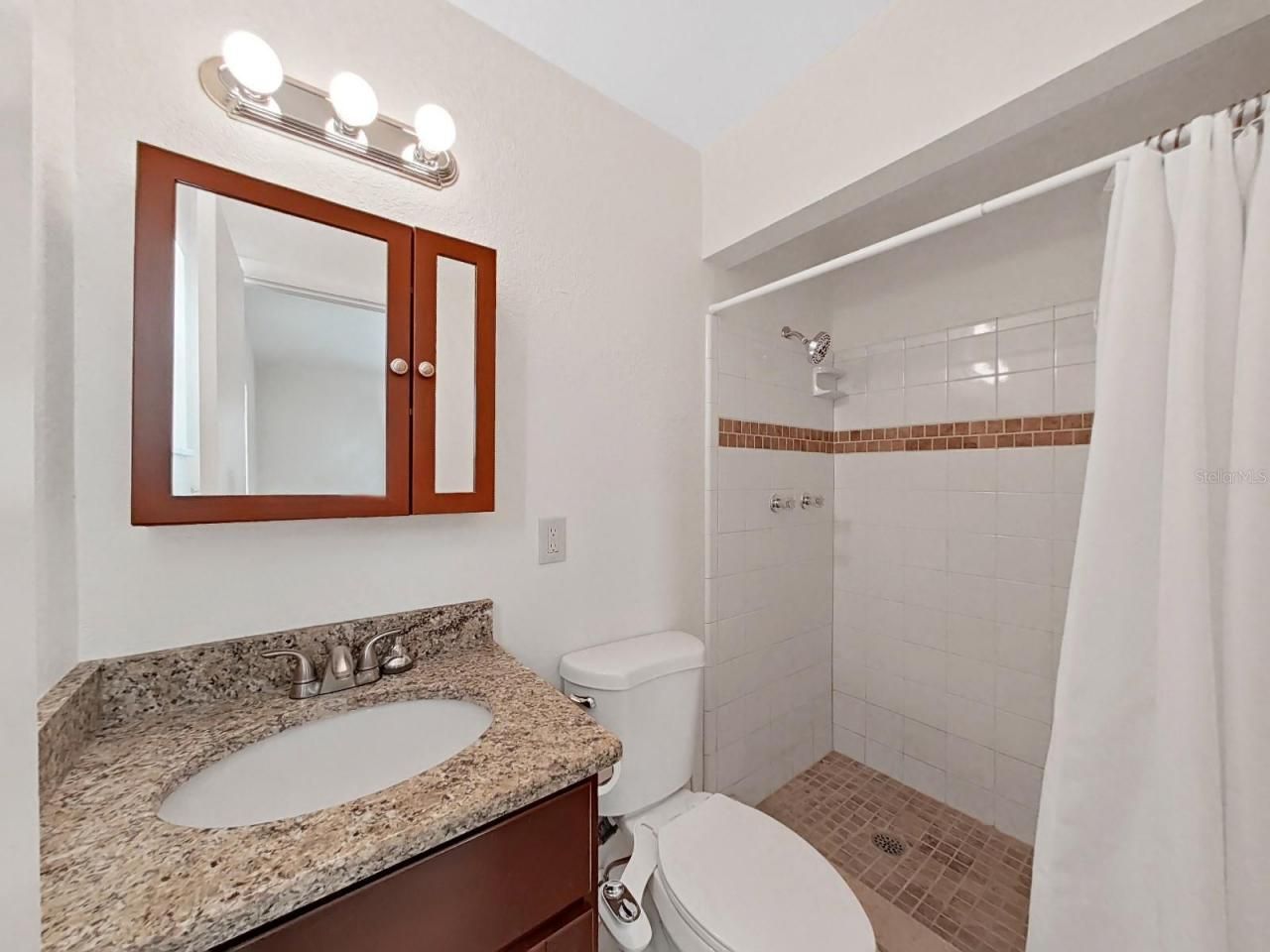 1750 Montana Avenue Ne, Saint Petersburg, FL 33703 Photo