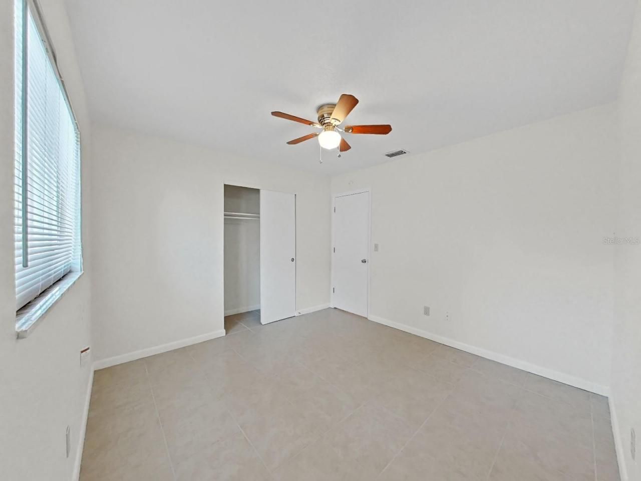 1750 Montana Avenue Ne, Saint Petersburg, FL 33703 Photo