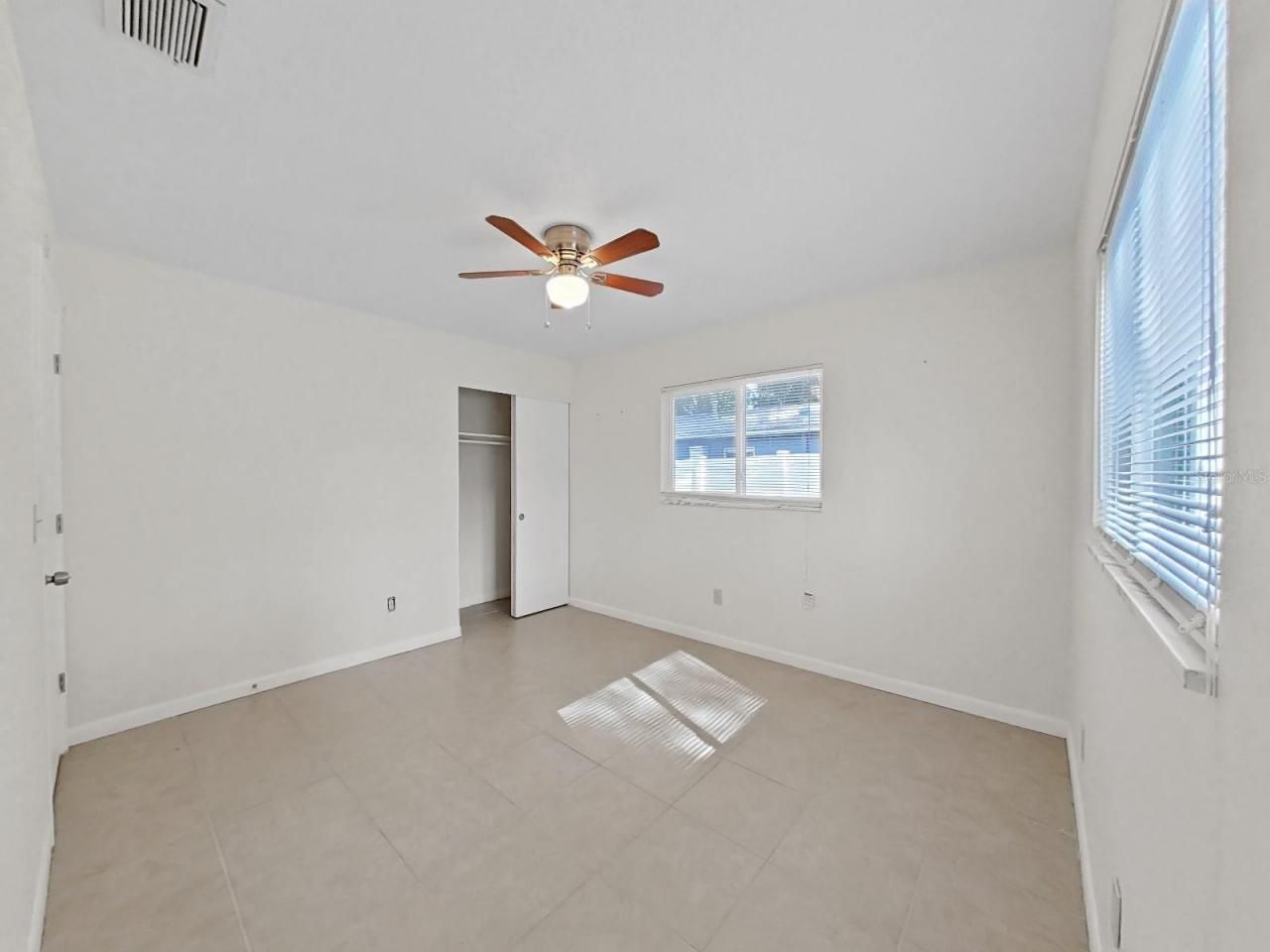 1750 Montana Avenue Ne, Saint Petersburg, FL 33703 Photo