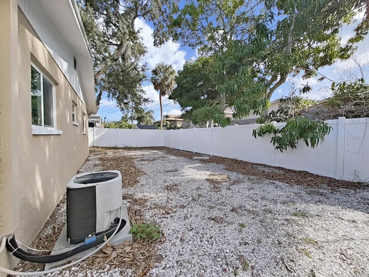 1750 Montana Avenue Ne, Saint Petersburg, FL 33703 Photo