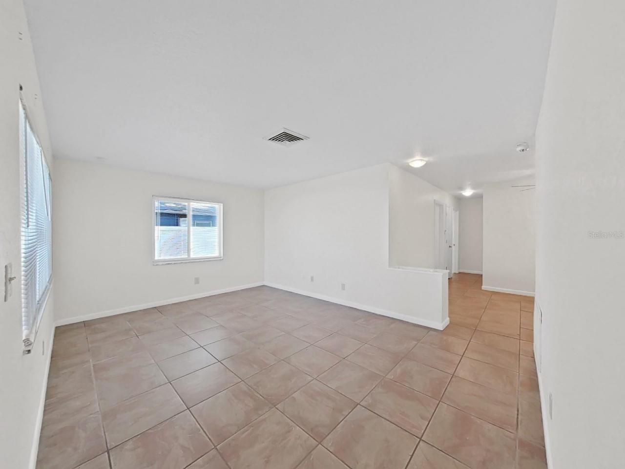 1750 Montana Avenue Ne, Saint Petersburg, FL 33703 Photo