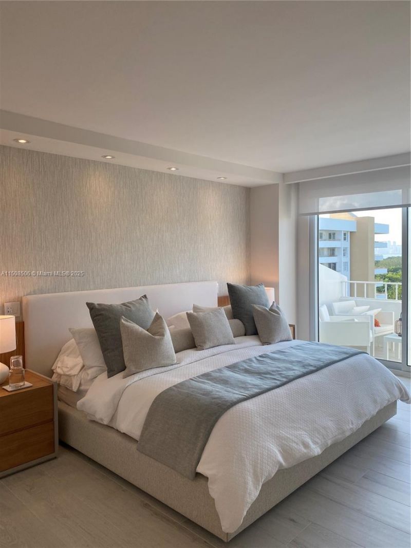 199 Ocean Lane Dr, Unit 1112, Key Biscayne, FL 33149 Photo