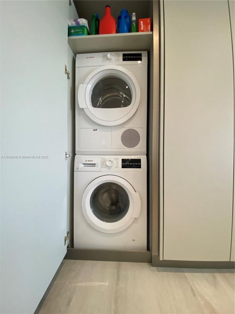 199 Ocean Lane Dr, Unit 1112, Key Biscayne, FL 33149 Photo