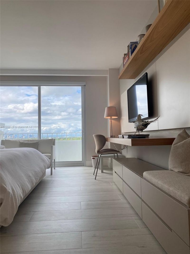 199 Ocean Lane Dr, Unit 1112, Key Biscayne, FL 33149 Photo