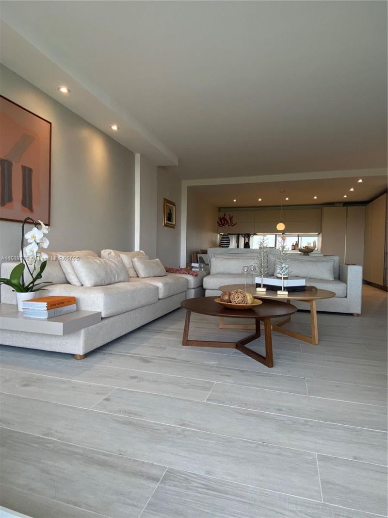 199 Ocean Lane Dr, Unit 1112, Key Biscayne, FL 33149 Photo