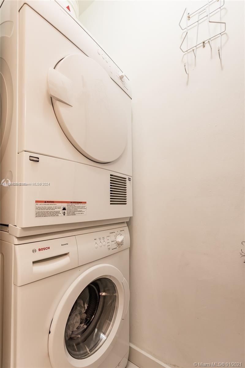 3725 S Ocean Dr, Unit 1504, Hollywood, FL 33019 Photo