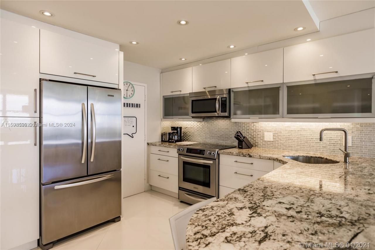 3725 S Ocean Dr, Unit 1504, Hollywood, FL 33019 Photo