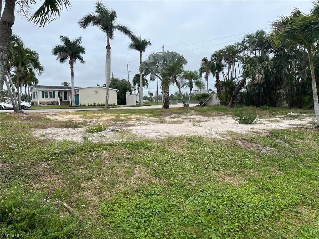 11400 Bayside Blvd, Fort Myers Beach, FL 33931 Photo