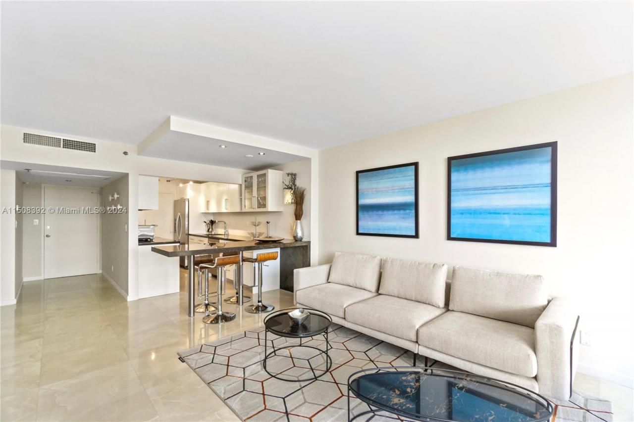 100 Lincoln Rd, Unit 1202, Miami Beach, FL 33139 Photo