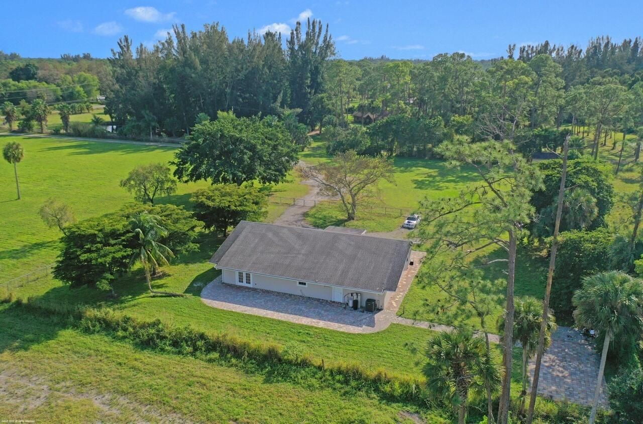 2221 F Road, Loxahatchee Groves, FL 33470 Photo