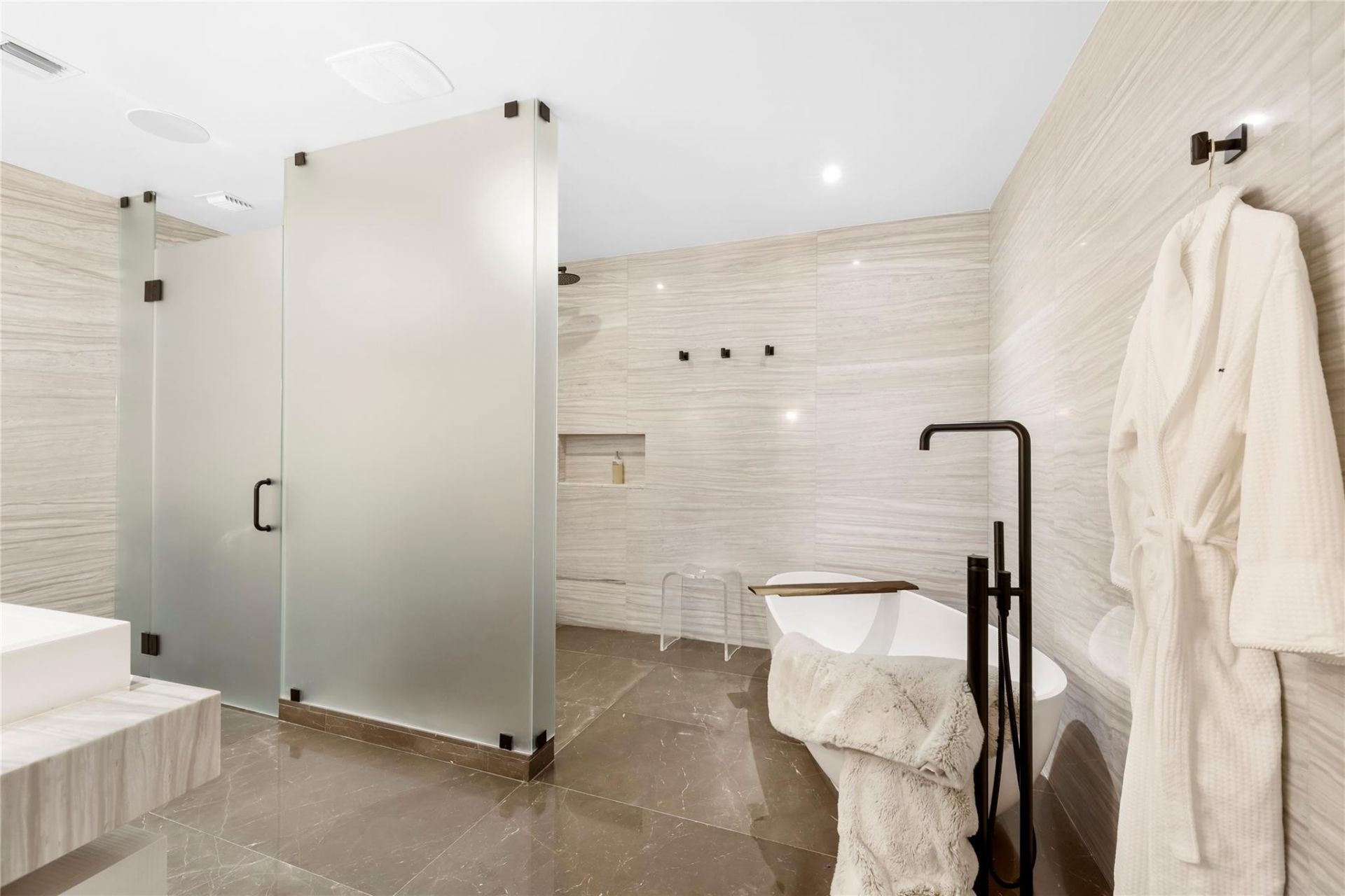 2200 N Ocean Boulevard, Unit S903, Fort Lauderdale, FL 33305 Photo