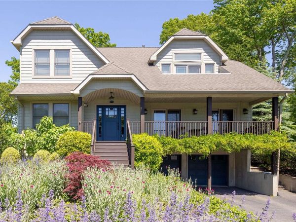 1600 Westview Drive, Mattituck, NY 11952