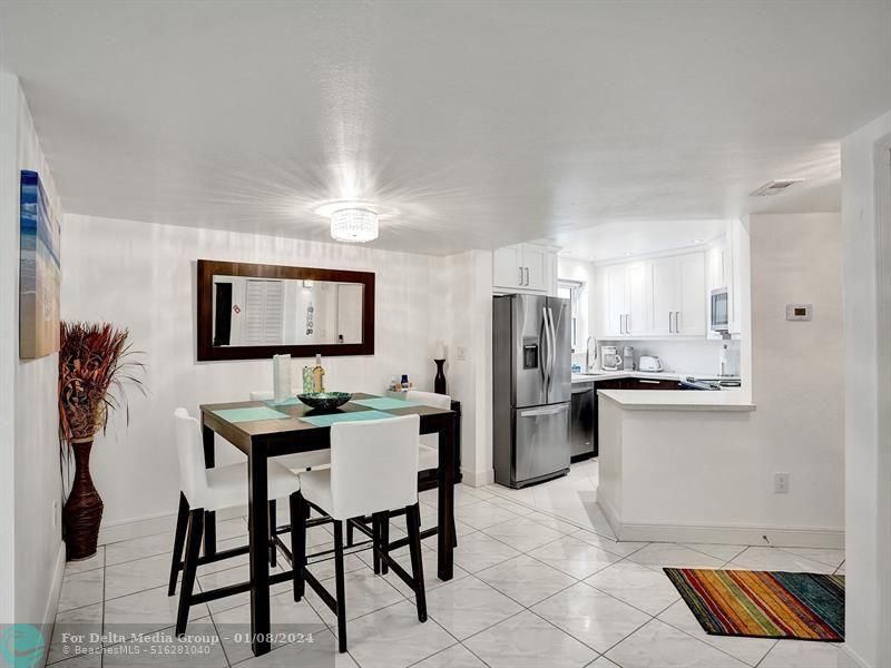 341 N Birch Road, Unit 415, Fort Lauderdale, FL 33304 Photo