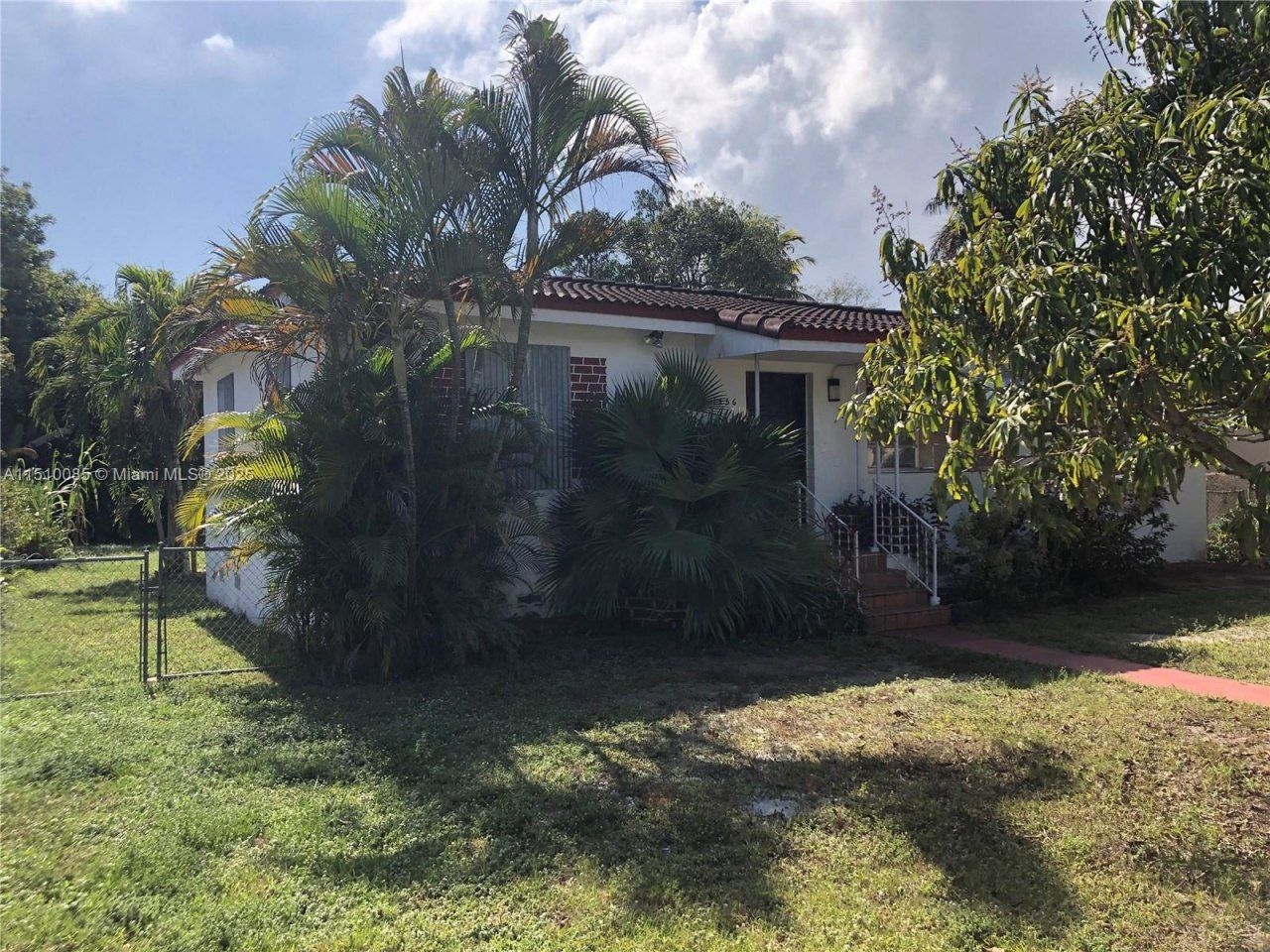 1256 NE 149th St, Miami, FL 33161 Photo