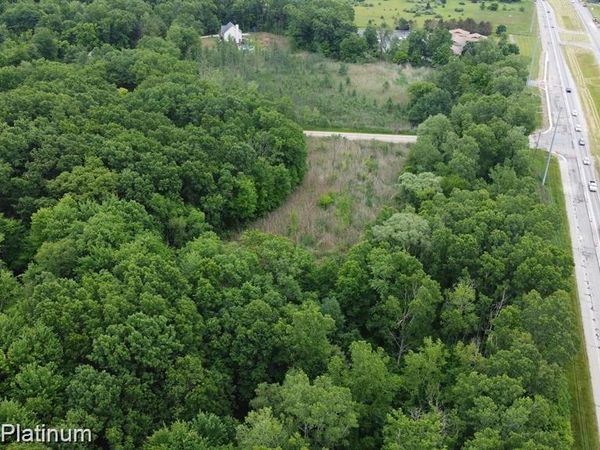 12071 HIGHLAND ROAD, Hartland Twp, MI 48353