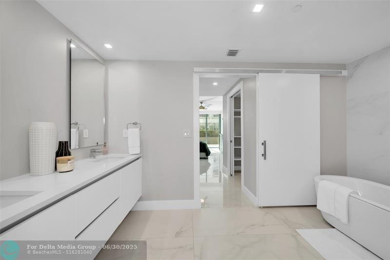 730 N Ocean Boulevard, Unit 405, Pompano Beach, FL 33062 Photo