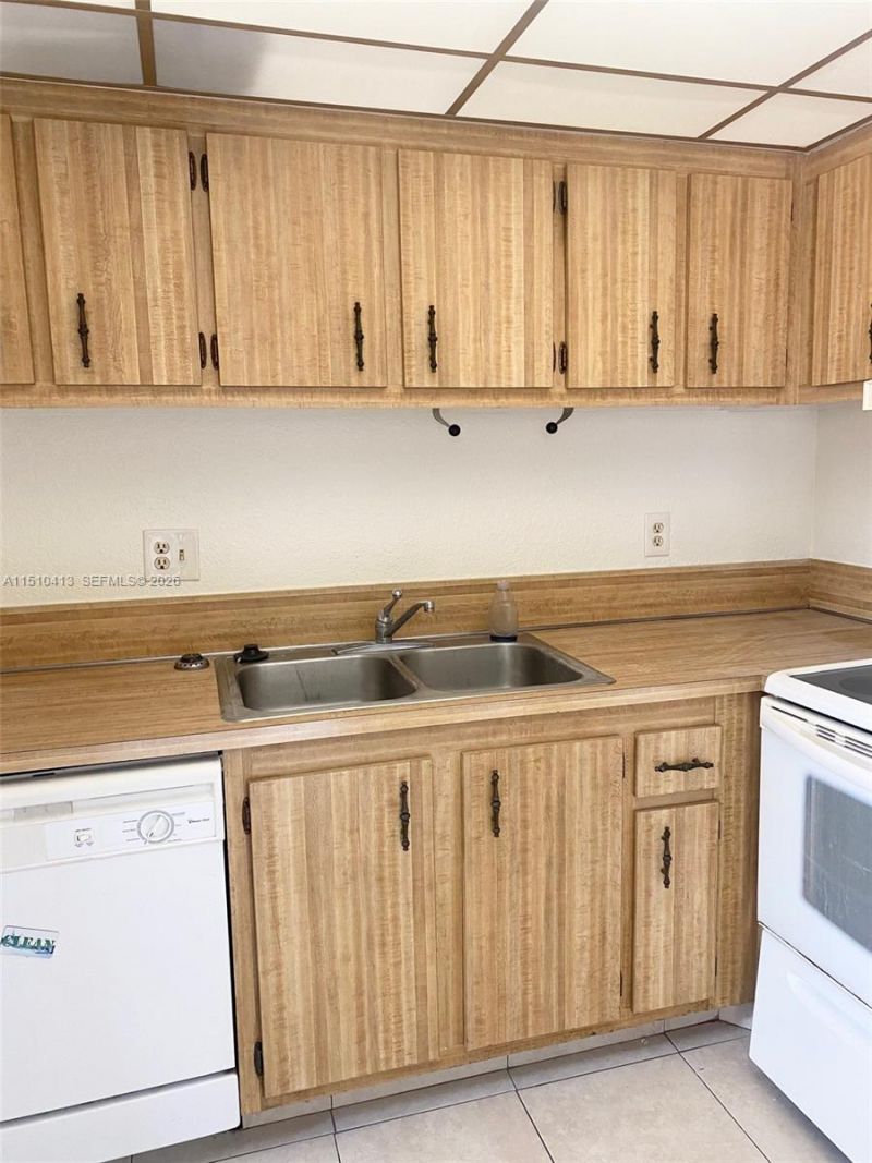 7351 W Sunrise Blvd, Unit 7351, Plantation, FL 33313 Photo