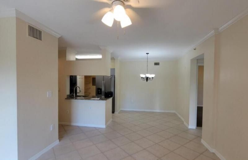 6533 Emerald Dunes Drive, Unit 304, West Palm Beach, FL 33411 Photo